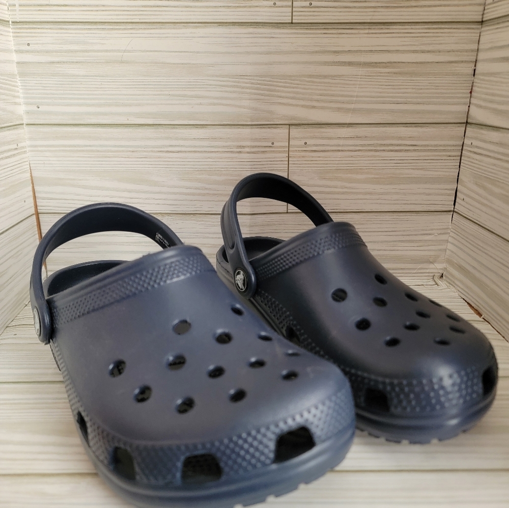 Crocs Classic Clog Kids J2 Navy Blue Slip On Shoes